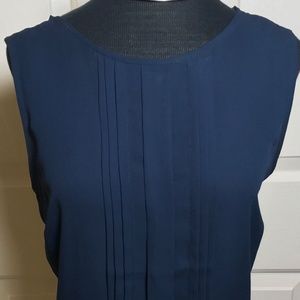 Women's forever21  Sleeveless Top Size Small Navy